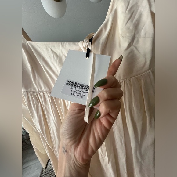 NWT Reformation - the collection - RHEA DRESS IN CREAM - Picture 7 of 8